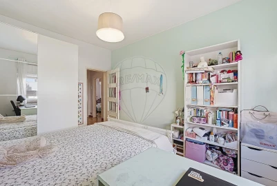 Apartamento T4 para Venda em Penha de França