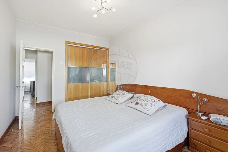 Apartamento T4 para Venda em Penha de França Foto 10