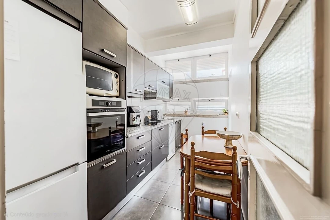 Apartamento T4 para Venda em Penha de França Foto 19