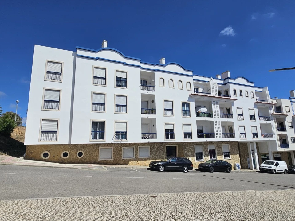 Apartamento T1 para Venda em Ericeira Foto 2