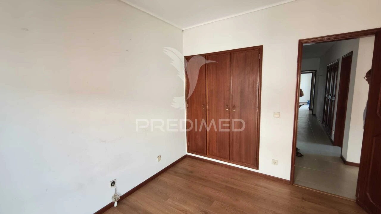 Apartamento T3 para Venda em Gafanha da Nazaré Foto 9