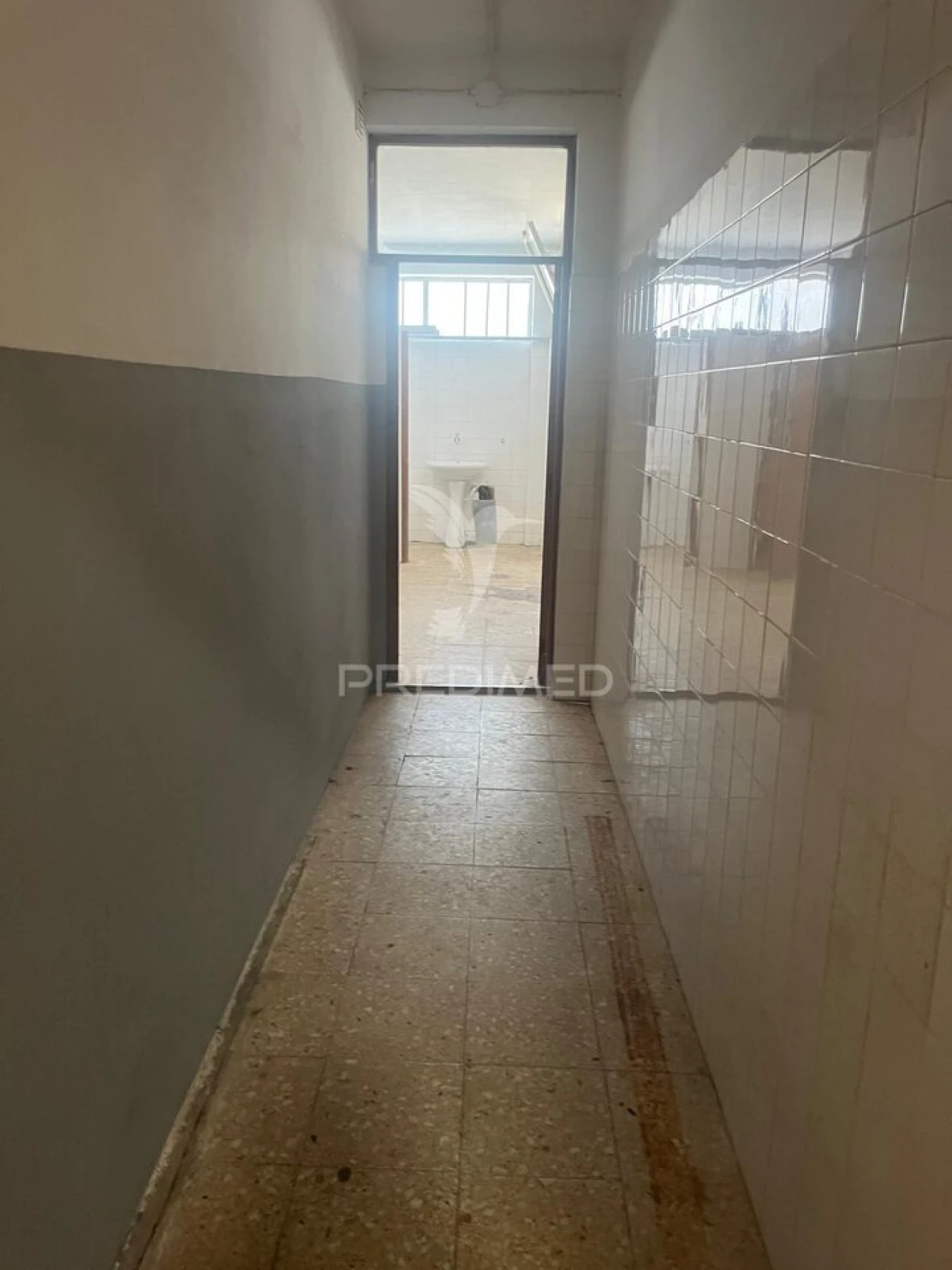 Armazém para Arrendamento em Candoso Santiago e Mascotelos Foto 17