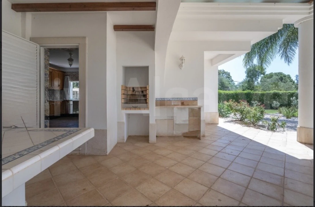 Moradia T6 para Venda em Alvor Foto 19