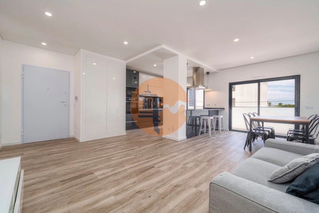 Apartamento T3 para Venda em São Brás de Alportel Foto 1