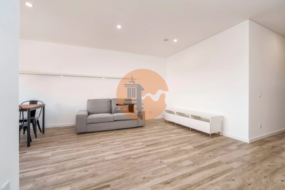 Apartamento T3 para Venda em São Brás de Alportel Foto 9