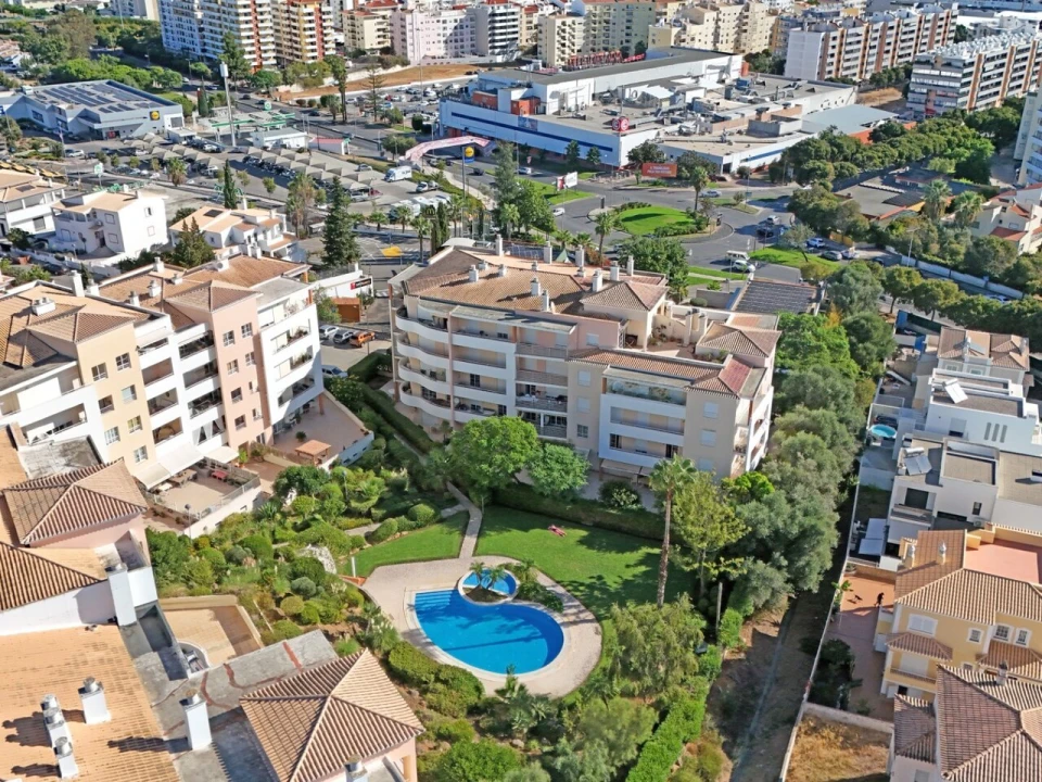 Apartamento T2 para Venda em Portimão Foto 1