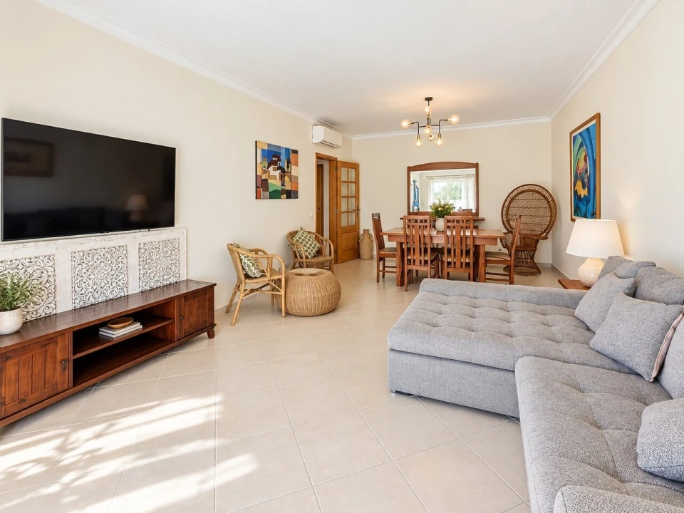 Apartamento T2 para Venda em Portimão Foto 6