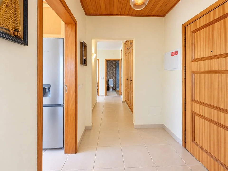 Apartamento T2 para Venda em Portimão Foto 10
