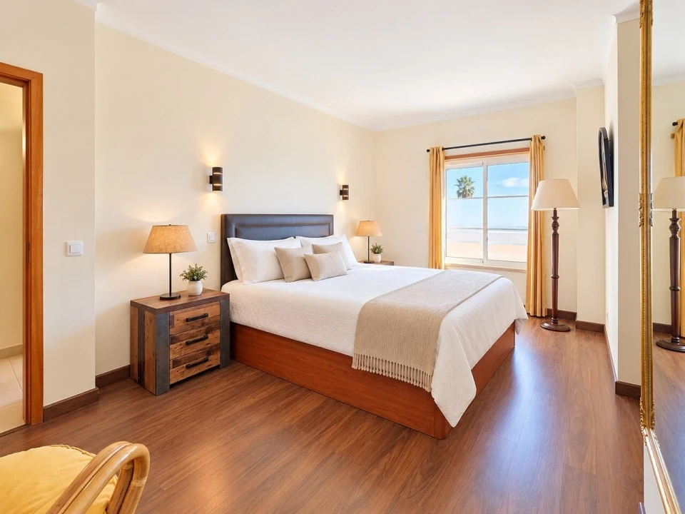Apartamento T2 para Venda em Portimão Foto 14