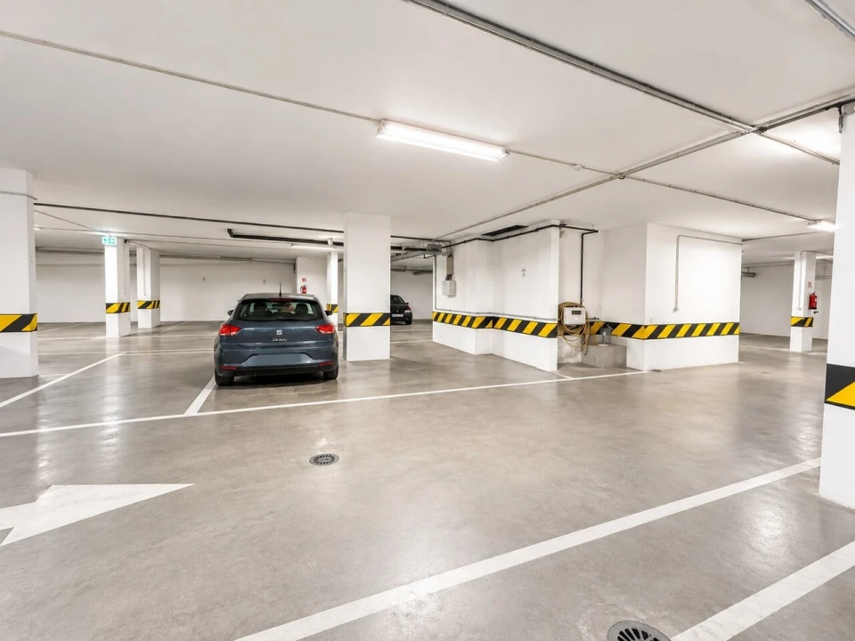 Apartamento T2 para Venda em Portimão Foto 21