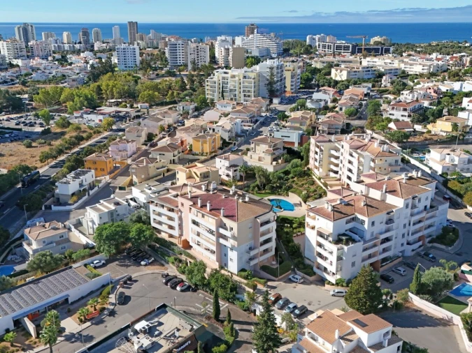 Apartamento T2 para Venda em Portimão Foto 19