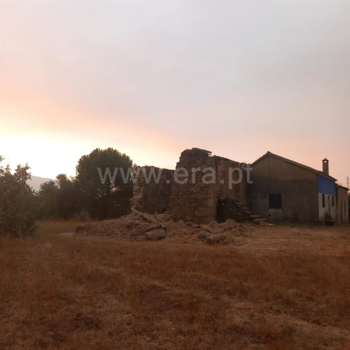 Moradia T0 para Venda em Ferro Foto 7