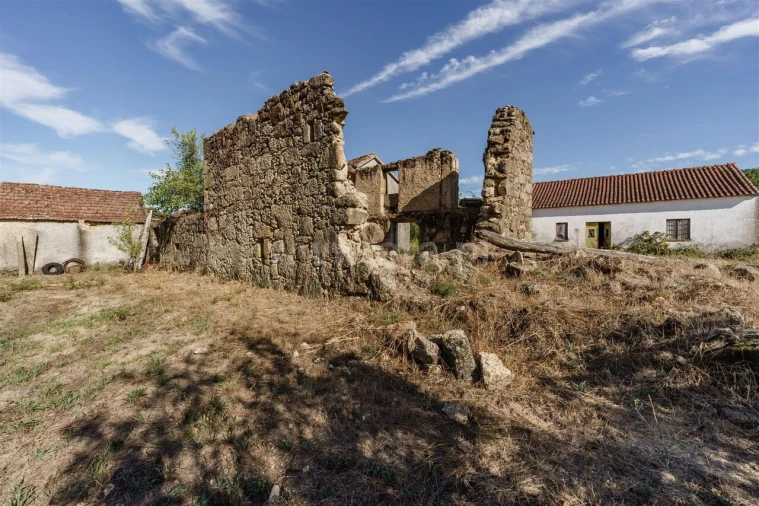 Moradia T0 para Venda em Ferro Foto 20