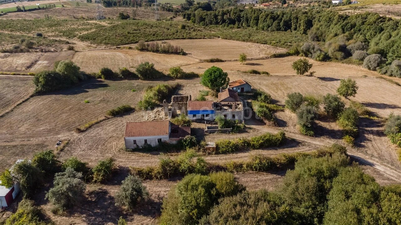 Moradia T0 para Venda em Ferro Foto 5