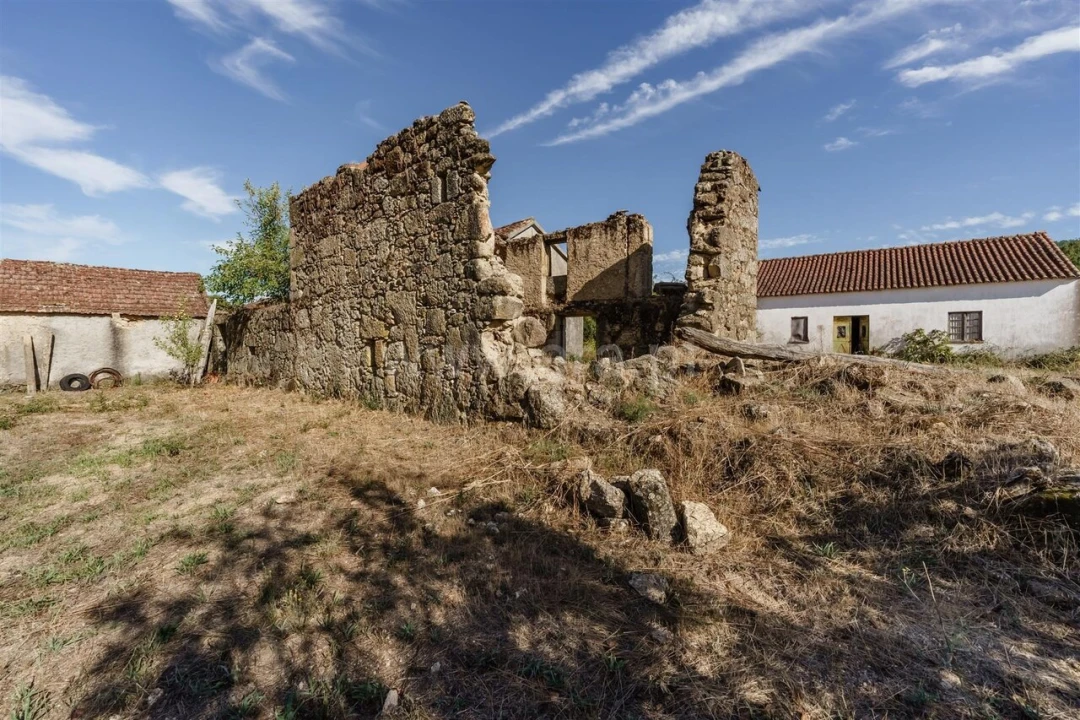Moradia T0 para Venda em Ferro Foto 20