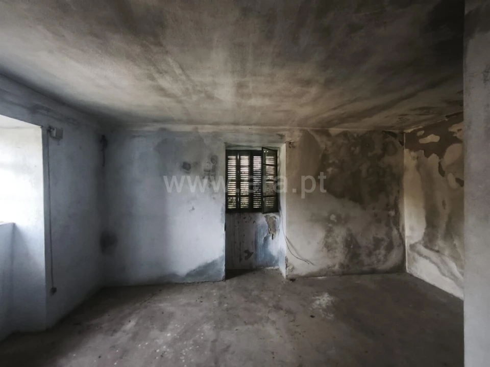 Moradia T0 para Venda em Ferro Foto 4