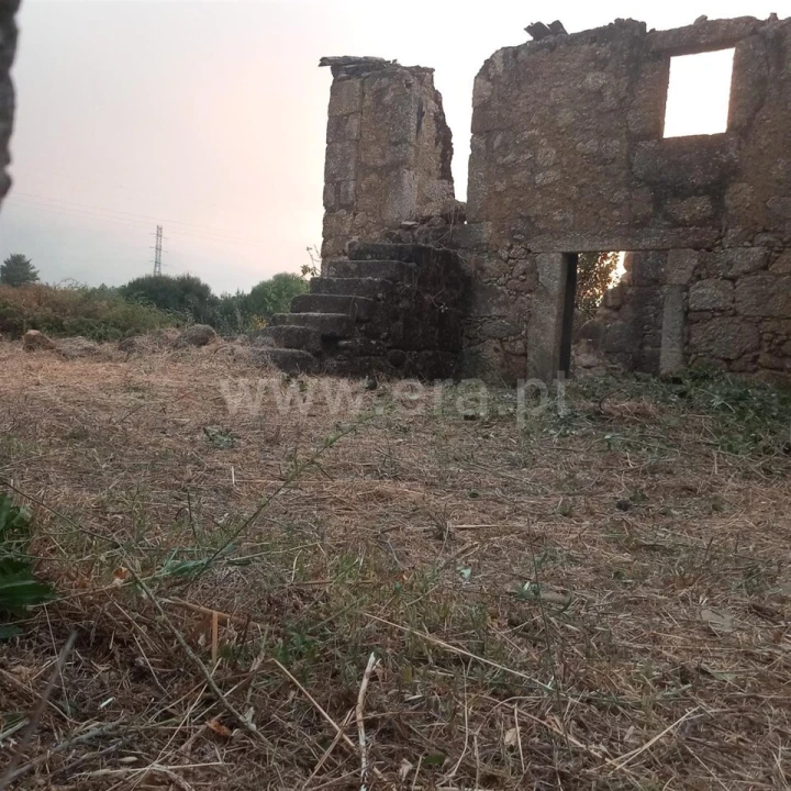Moradia T0 para Venda em Ferro Foto 8