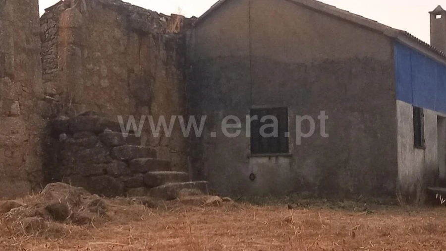 Moradia T0 para Venda em Ferro