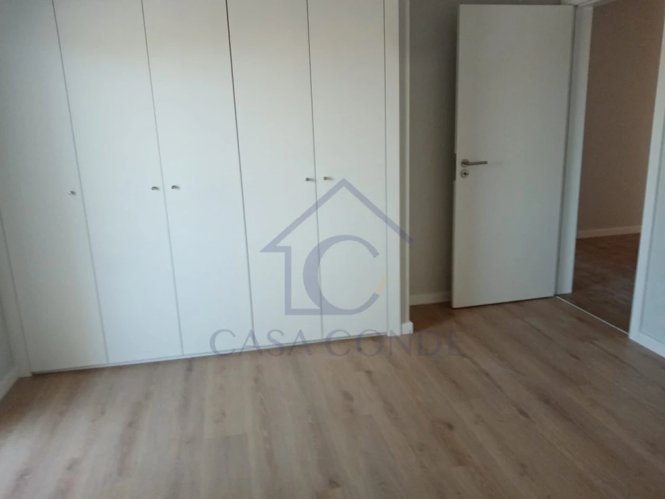 Moradia T4 para Venda em Fernao Ferro Foto 11
