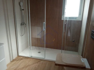 Moradia T4 para Venda em Fernao Ferro