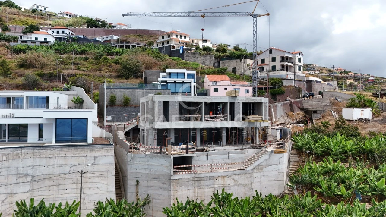 Moradia T4 para Venda em Ribeira Brava Foto 34