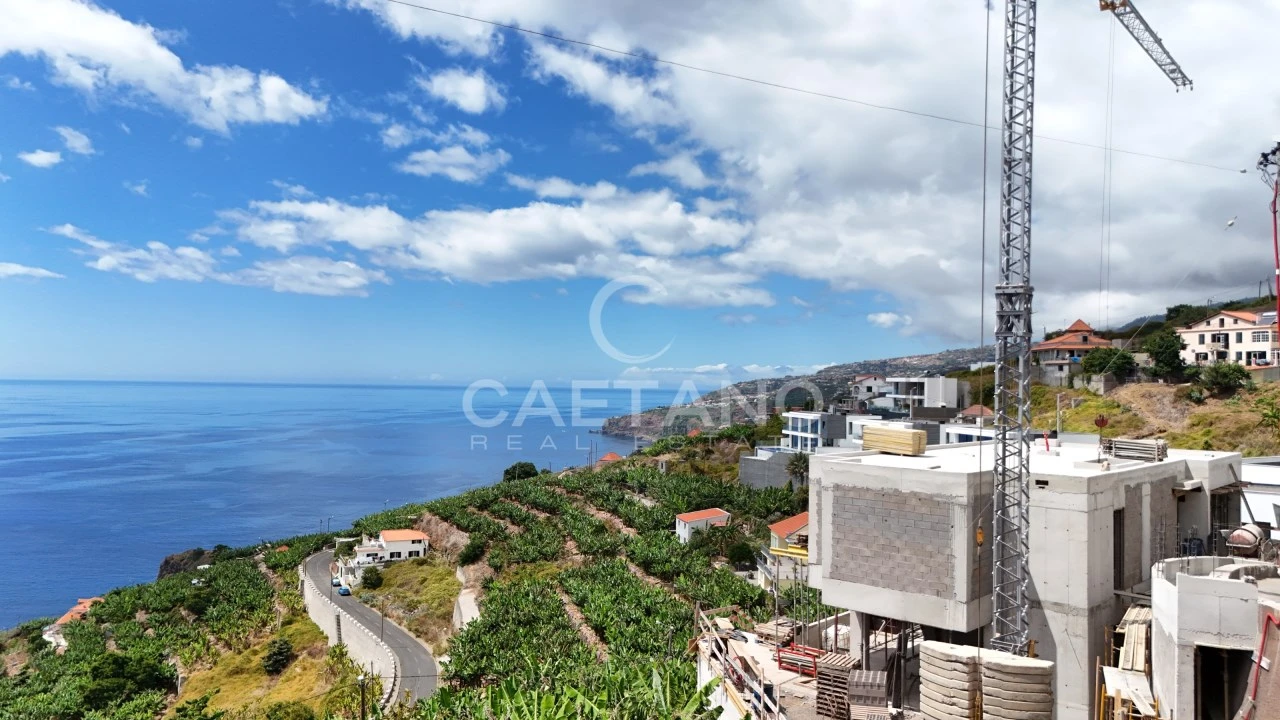 Moradia T4 para Venda em Ribeira Brava Foto 35
