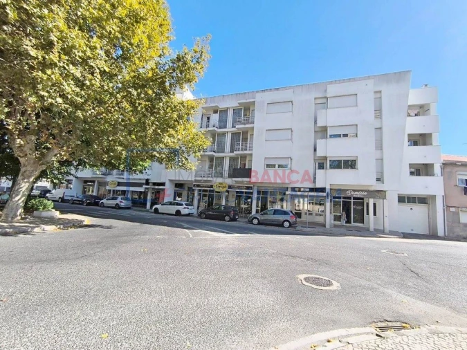 Apartamento T3 para Venda em Santa Iria de Azoia, São João da Talha e Bobadela Foto 6