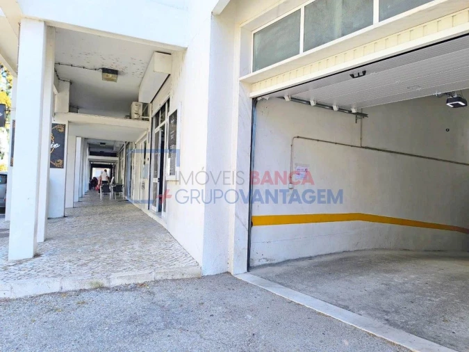 Apartamento T3 para Venda em Santa Iria de Azoia, São João da Talha e Bobadela Foto 10