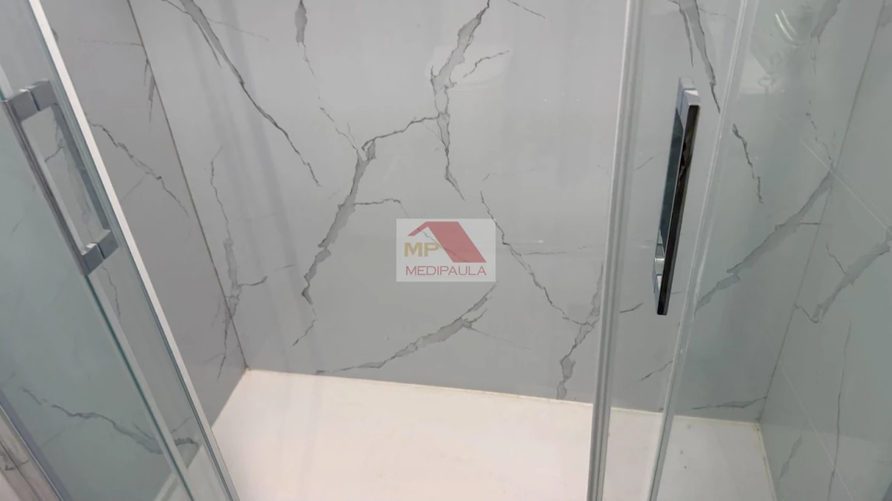 Apartamento T2 para Venda em Benfica Foto 13