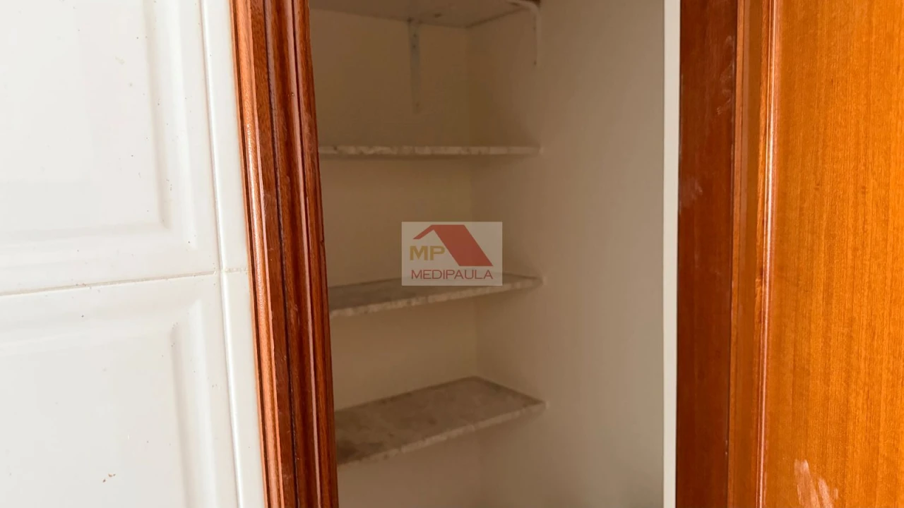 Apartamento T2 para Venda em Algueirão-Mem Martins Foto 3