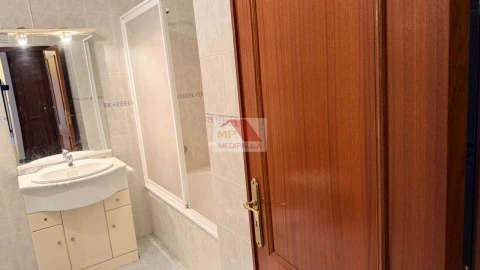 Apartamento T2 para Venda em Algueirão-Mem Martins