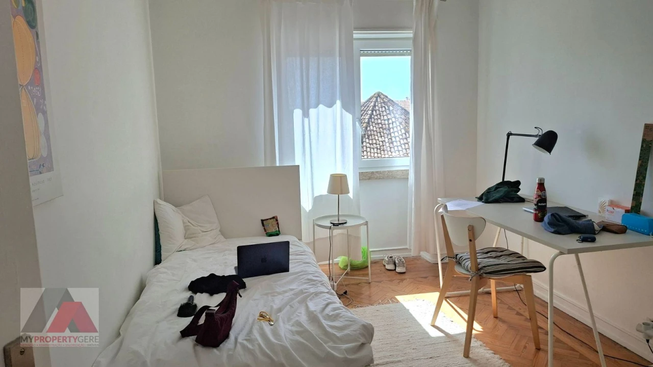 Apartamento T2 para Venda em Alcantara Foto 16
