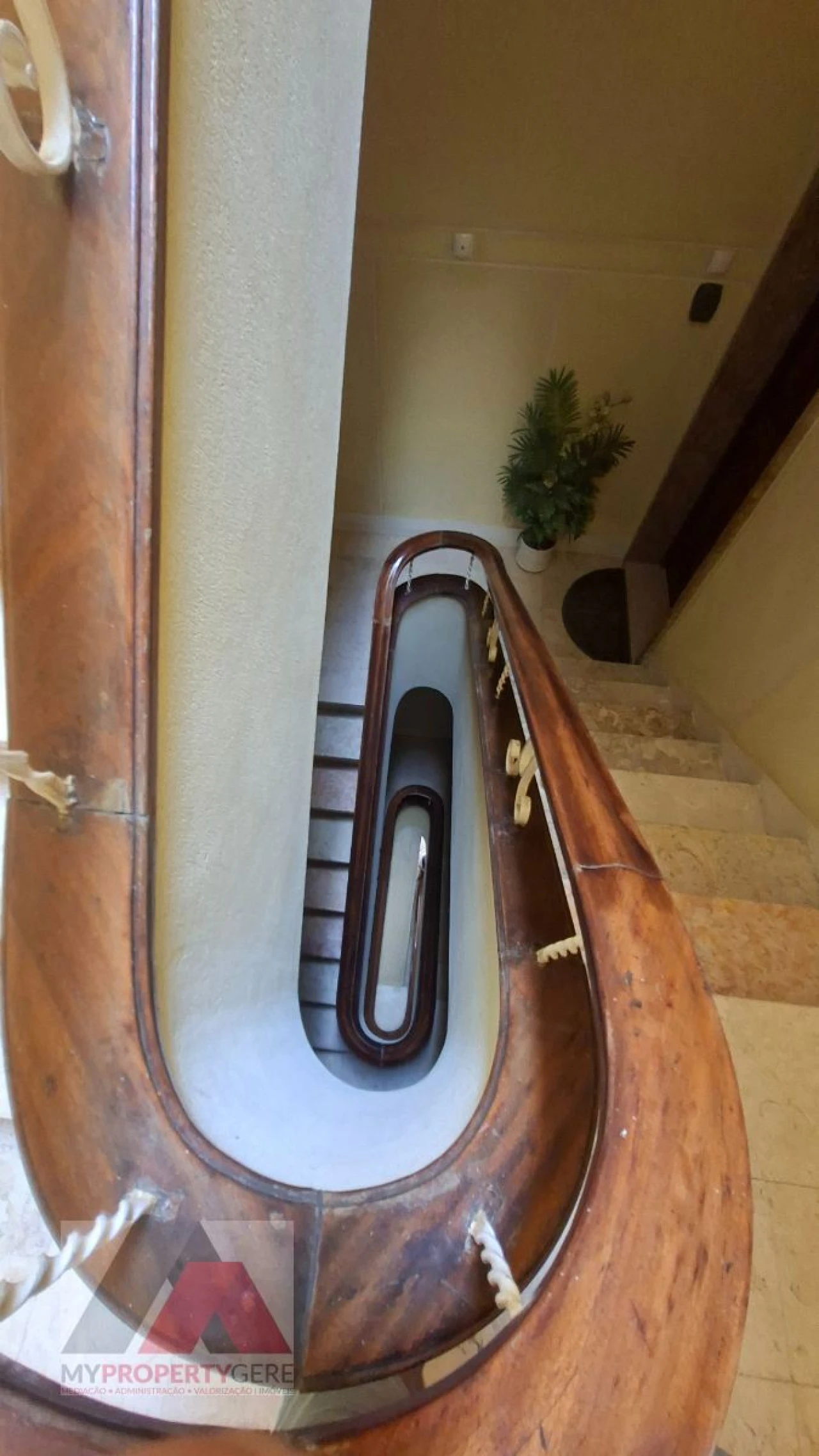 Apartamento T2 para Venda em Alcantara Foto 21