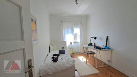 Apartamento T2 para Venda em Alcantara