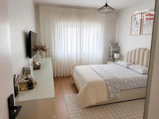 Apartamento T2 para Arrendamento em Mina de Água Foto 2