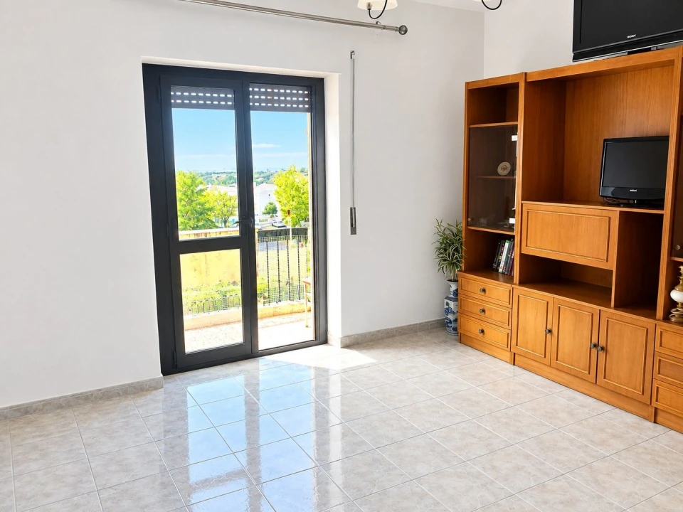 Apartamento T3 para Venda em Sobral de Monte Agraço Foto 3