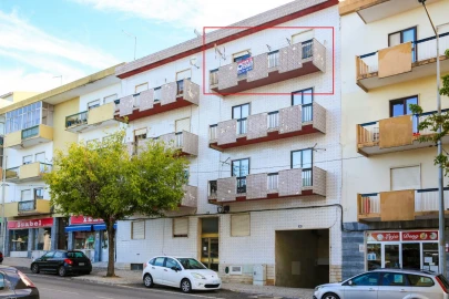 Apartamento T3 para Venda em Sobral de Monte Agraço