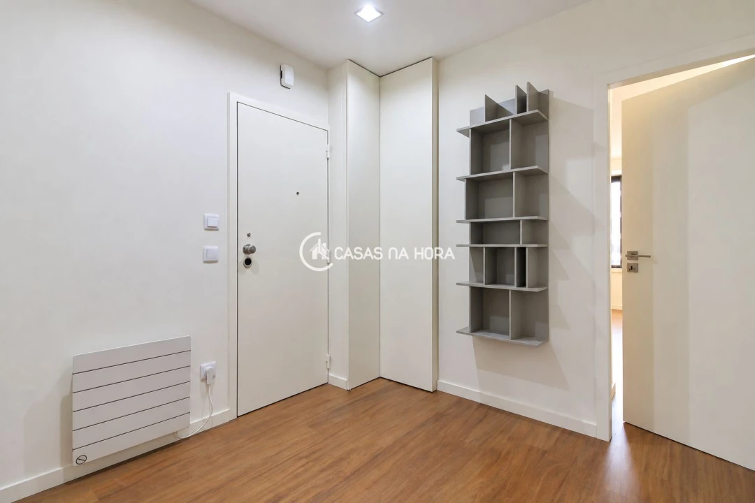 Apartamento T2 para Arrendamento em Lordelo do Ouro e Massarelos Foto 16