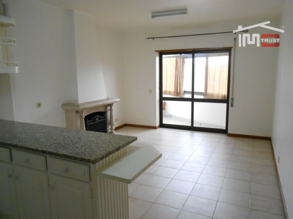 Apartamento T2 para Arrendamento em Fatima Foto 1