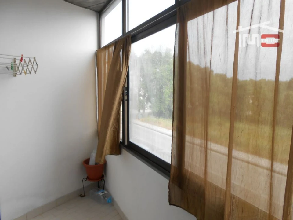 Apartamento T2 para Arrendamento em Fatima Foto 3