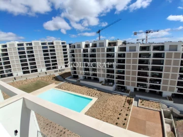 Apartamento T2 para Venda em Santo António dos Cavaleiros e Frielas