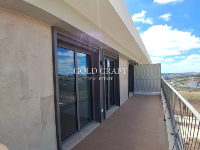 Apartamento T2 para Venda em Santo António dos Cavaleiros e Frielas Foto 31