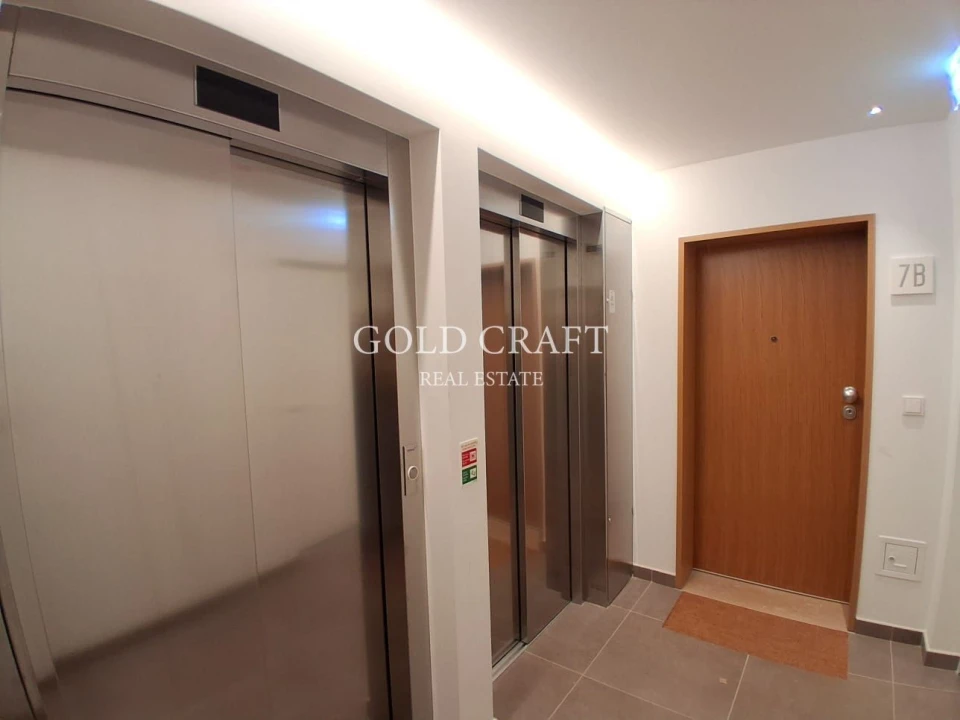 Apartamento T2 para Venda em Santo António dos Cavaleiros e Frielas Foto 32