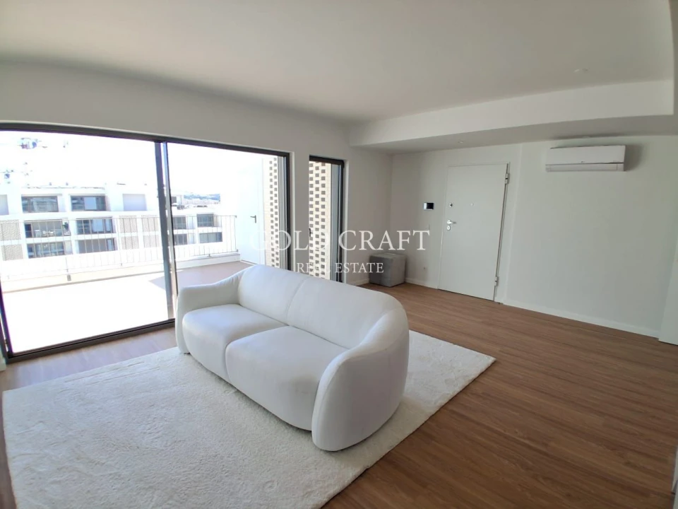 Apartamento T2 para Venda em Santo António dos Cavaleiros e Frielas Foto 4