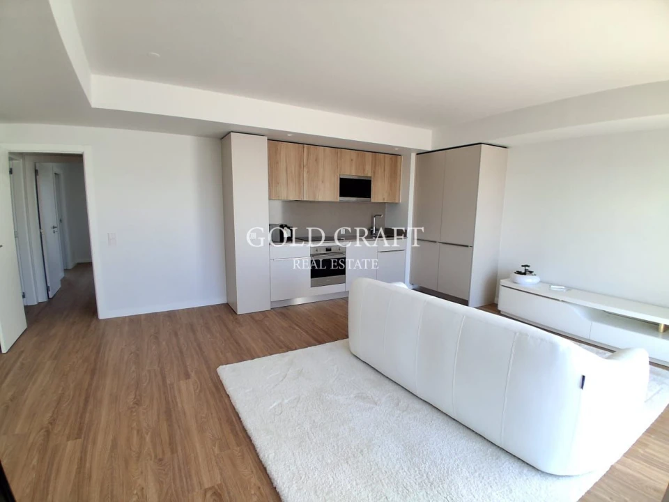 Apartamento T2 para Venda em Santo António dos Cavaleiros e Frielas Foto 12