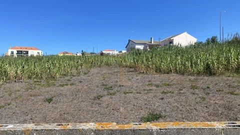 Terreno para Venda em Peniche