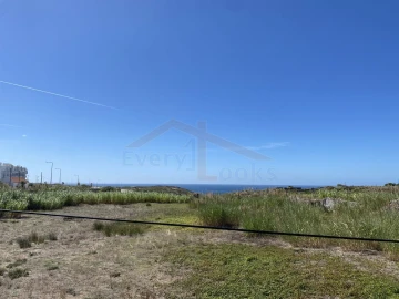 Terreno para Venda em Peniche