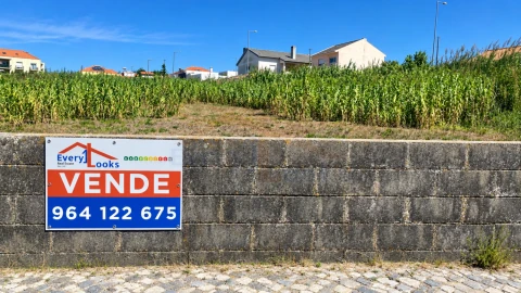 Terreno para Venda em Peniche