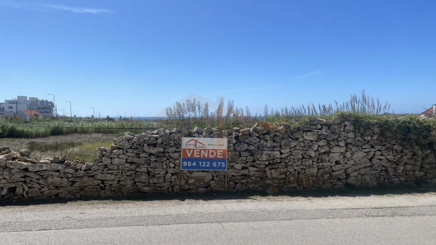 Terreno para Venda em Peniche Foto 13