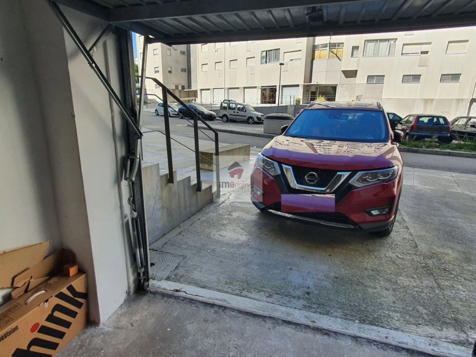 Apartamento T1 para Arrendamento em Vilar de Andorinho Foto 3